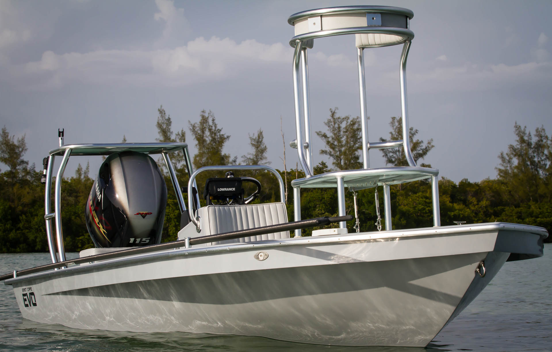 East Cape 18 EVO V on the water