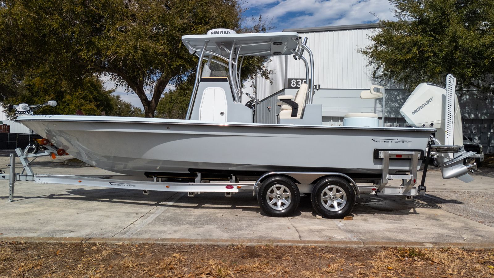 2026 25 Hybrid powered by a Mercury 300 — delivery photo 6