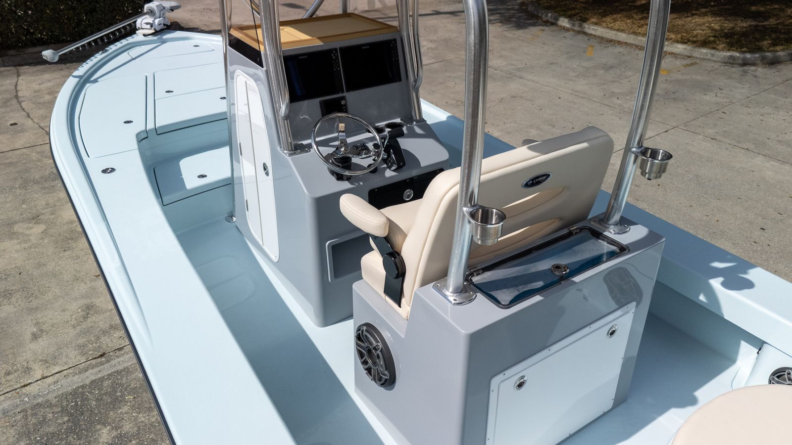 2026 25 Hybrid powered by a Mercury 300 — delivery photo 9
