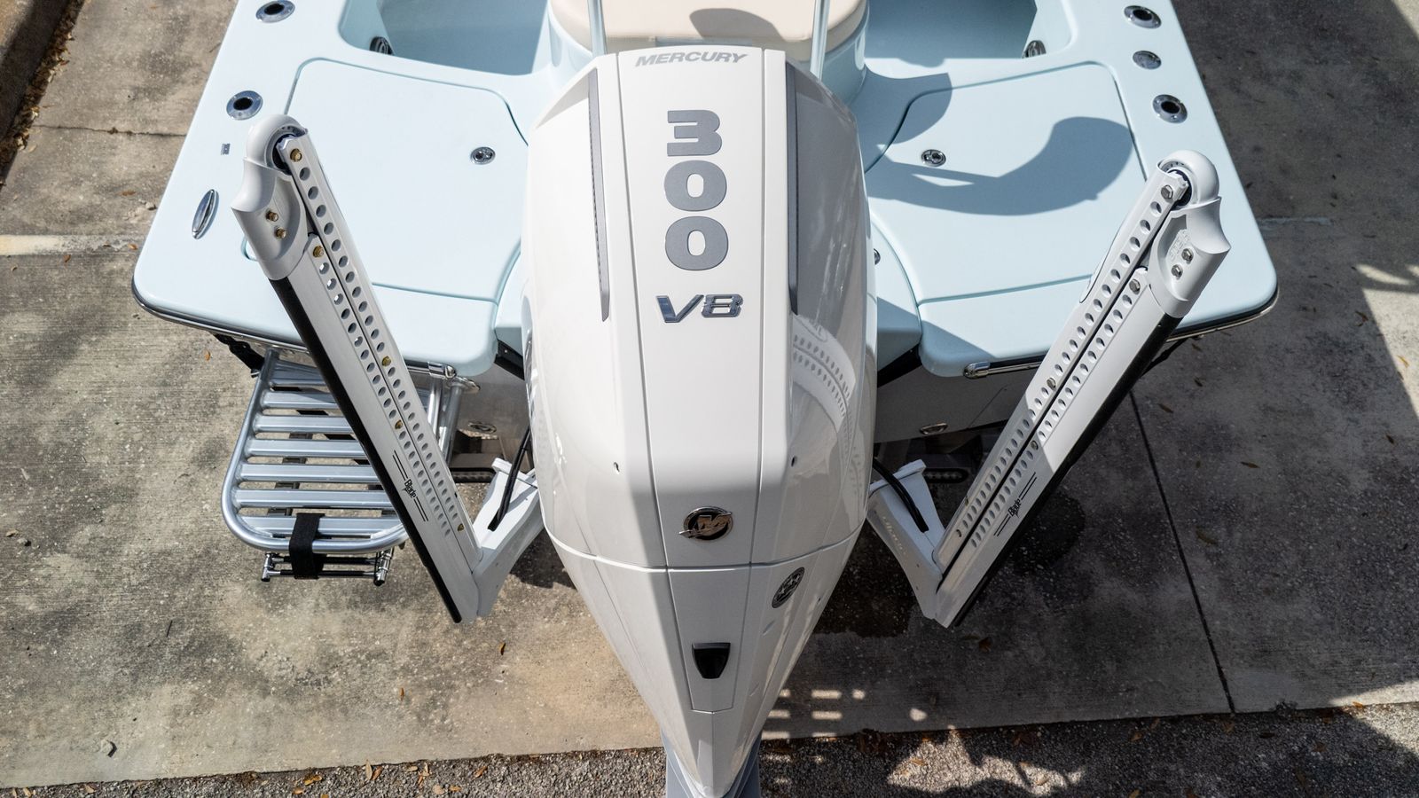 2026 25 Hybrid powered by a Mercury 300 — delivery photo 10