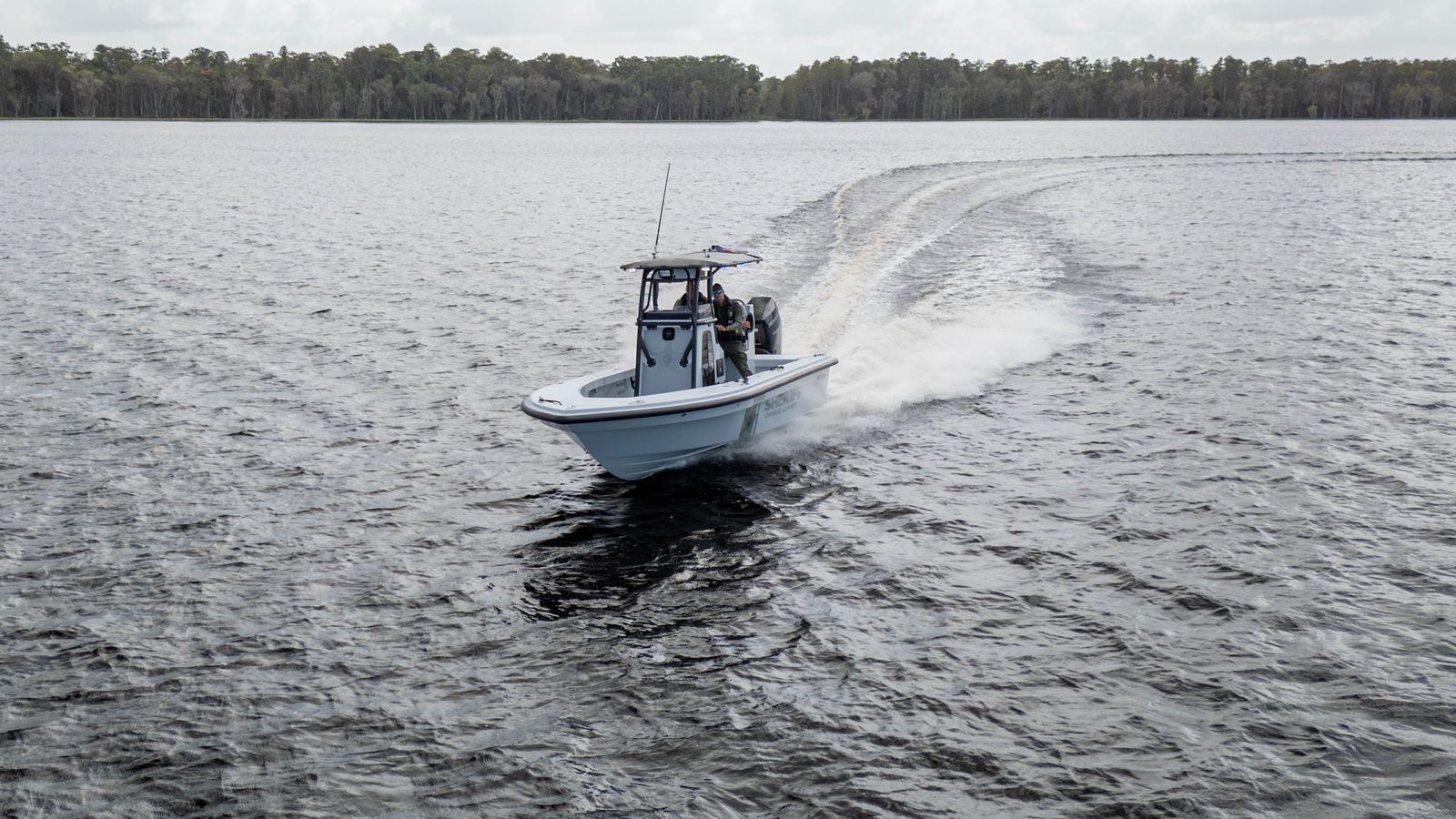 25 Open Law Enforcement Edition with Mercury 350 — delivery photo 1