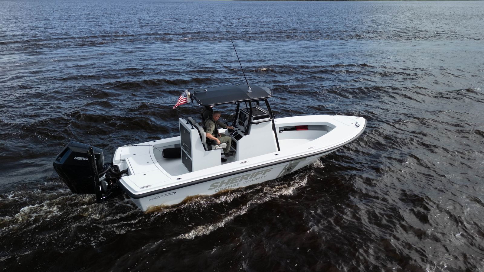 25 Open Law Enforcement Edition with Mercury 350 — delivery photo 4