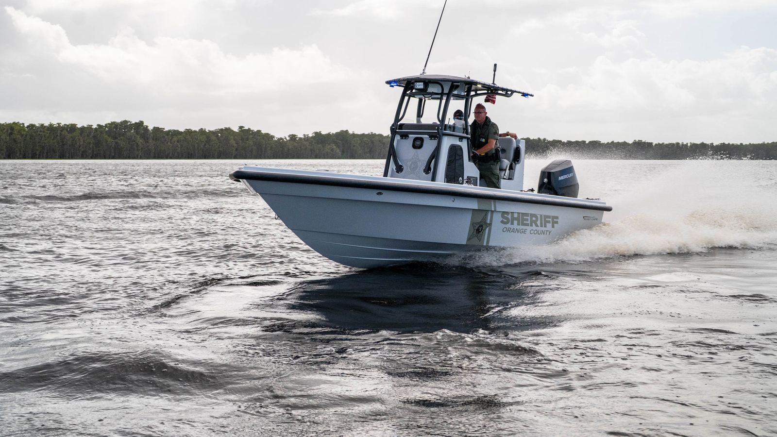 25 Open Law Enforcement Edition with Mercury 350 — delivery photo 5