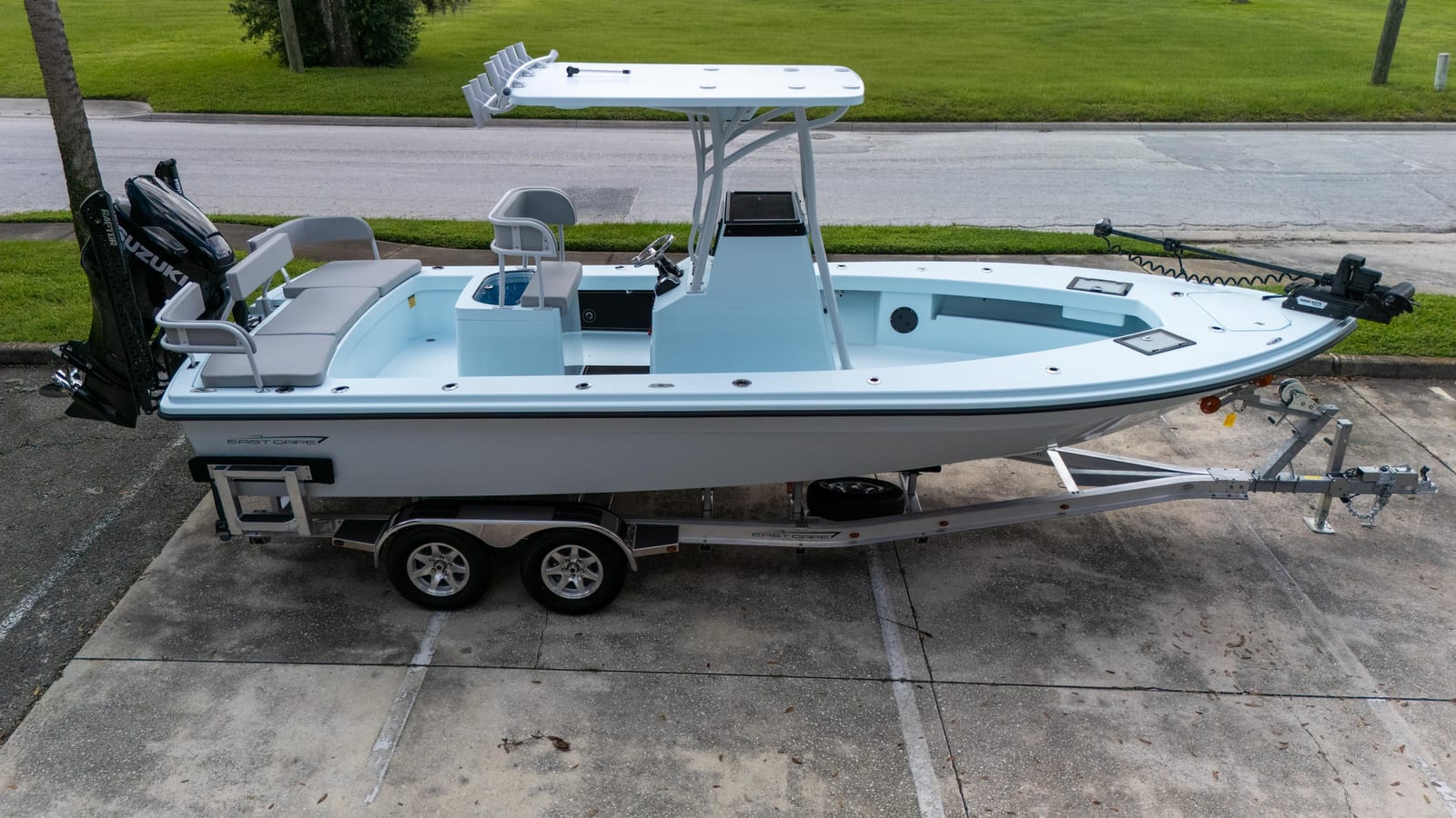 Ice Blue 2027 25 Open with Suzuki 300 — delivery photo 3