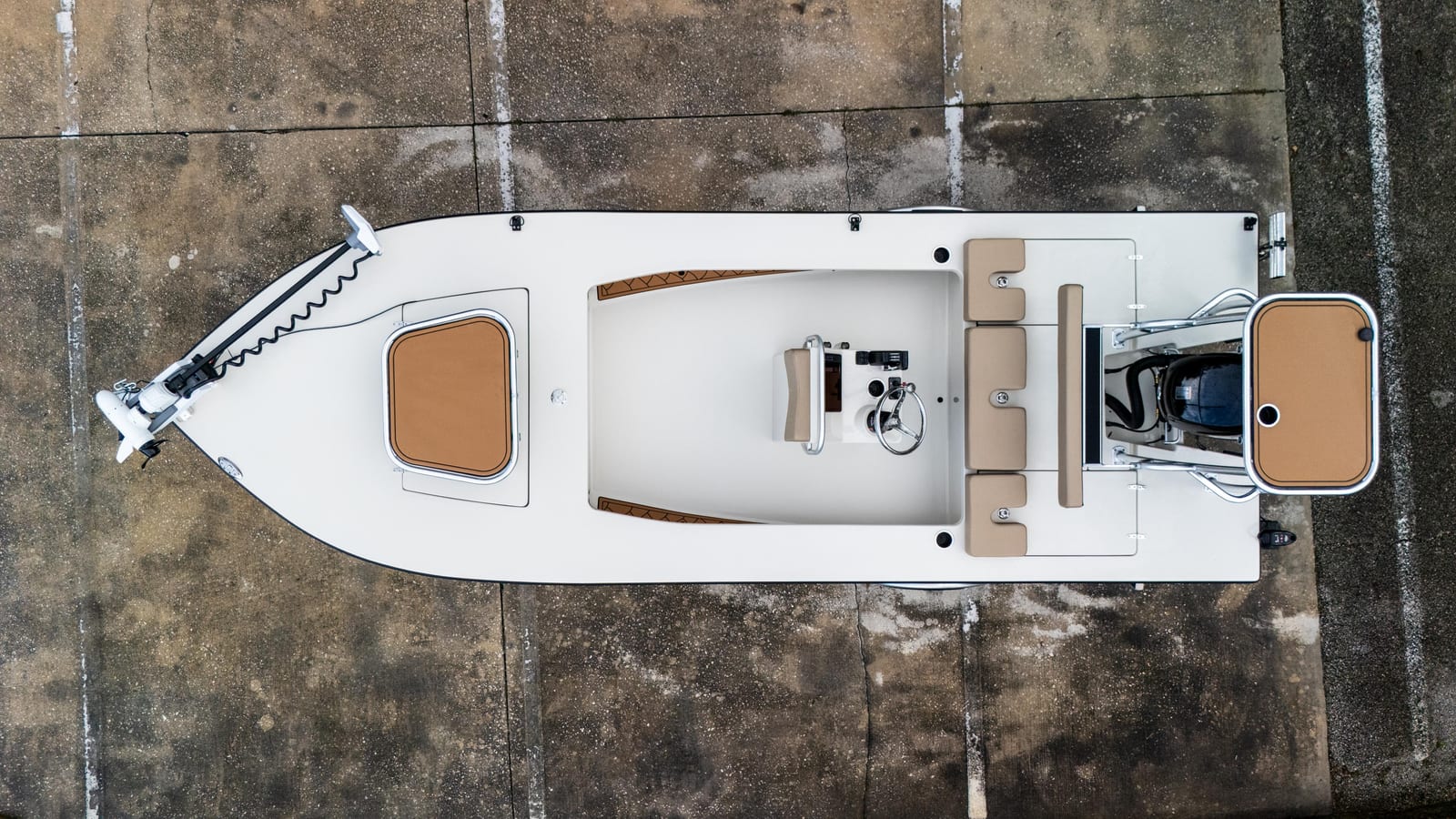 Moondust 2027 Vantage with Suzuki 90 — delivery photo 5