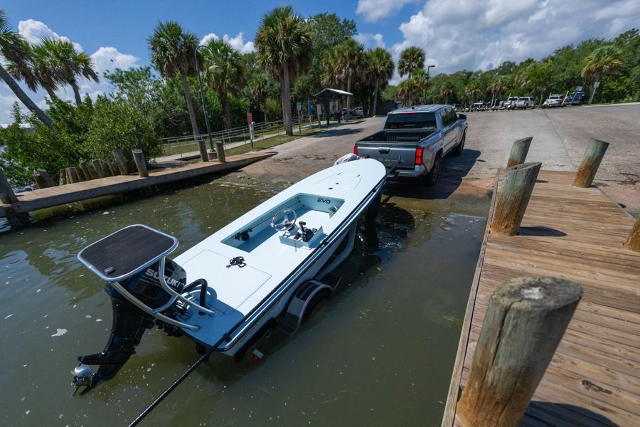 The 17 EVO V on the trailer at the boat ramp